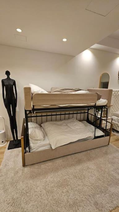 Ug Neubau - Pool, Gym, Sauna, Zweites Bad Extra Buchbar Apartment *