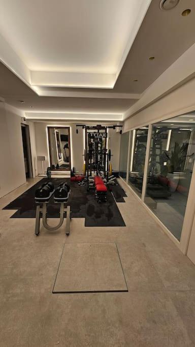 Ug Neubau - Pool, Gym, Sauna, Zweites Bad Extra Buchbar * Munich